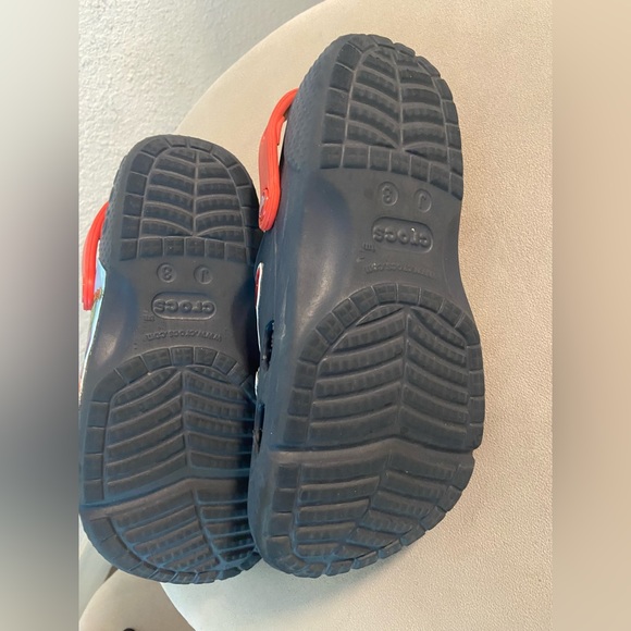 Crocs - Picture 6 of 7